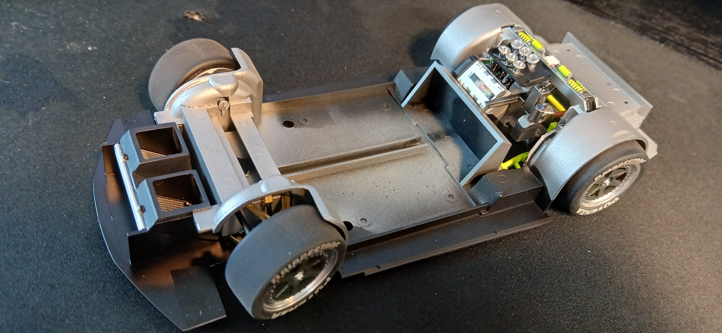 Chassis2.jpg